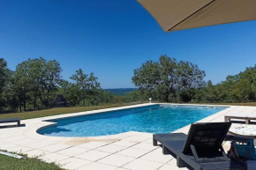Les Tavernes*Authentique*Calme*Piscine